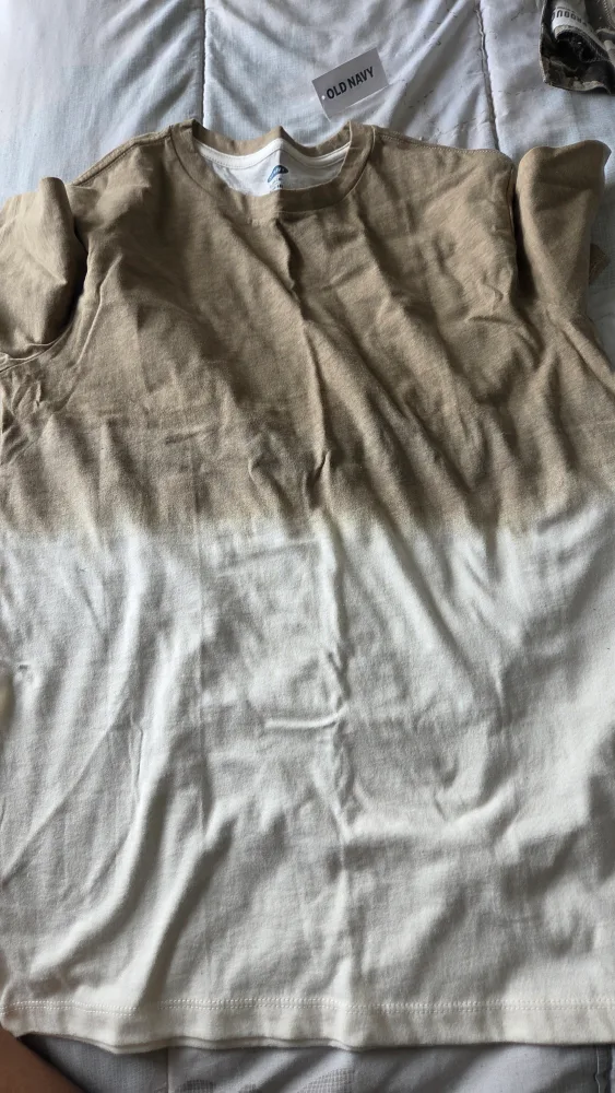 FREE BOYS SHIRT thumbnail