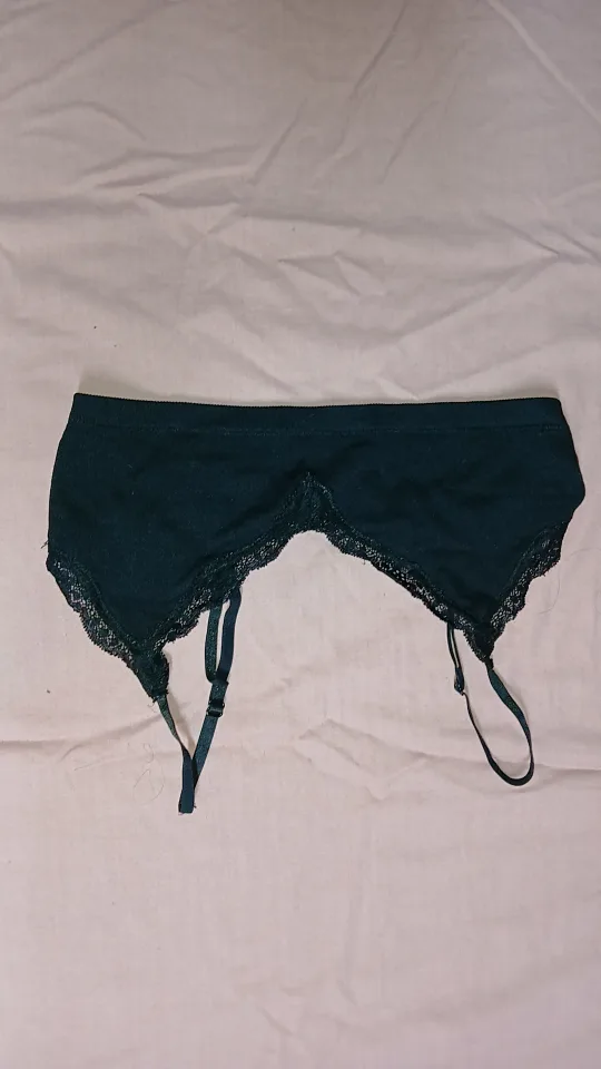 Rose & Vine croptop/shirt/brallet - Size M thumbnail
