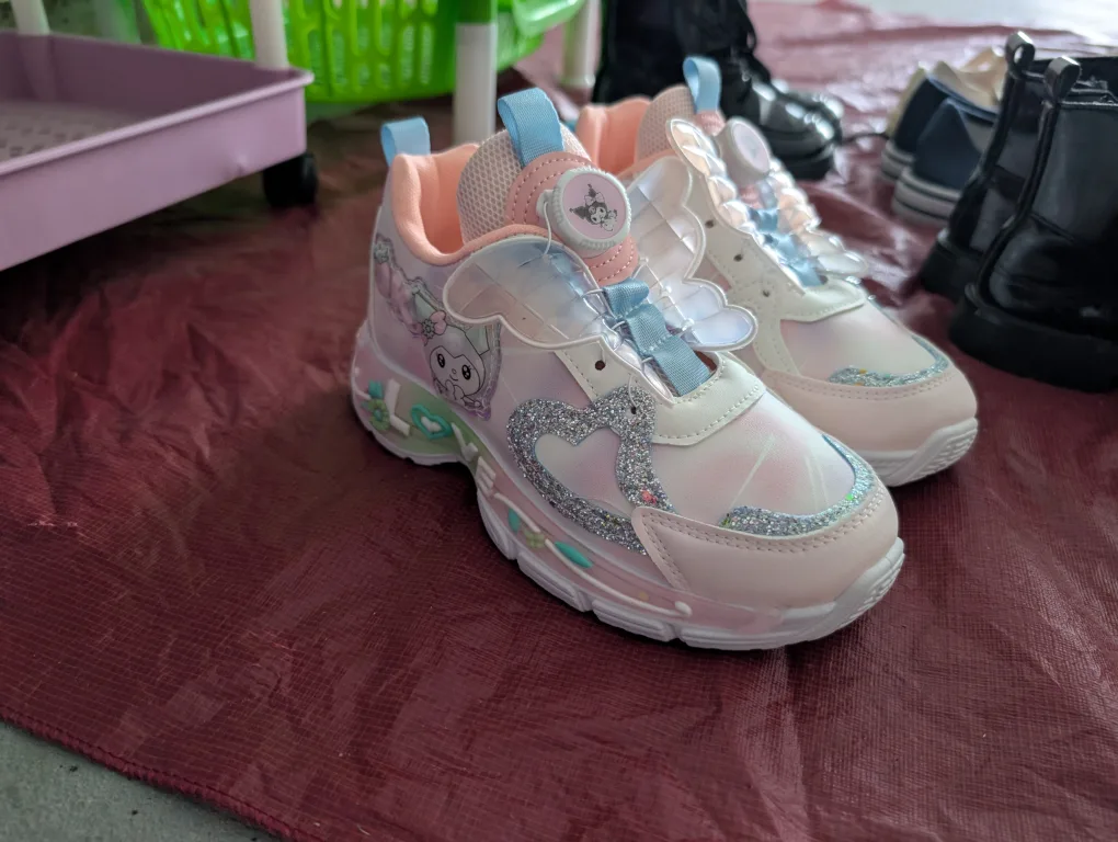 Brand New Pink Kids Light-Up Sneakers image indicator(2)