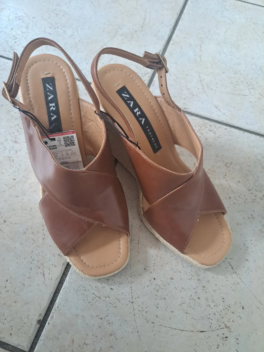 Zara Trafaluc Brown Wedge Sandals - Size 7 thumbnail