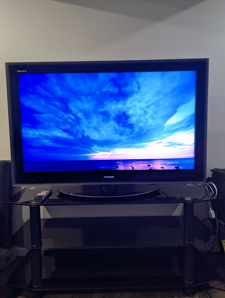 46" Toshiba Regza TV and Premium Glass TV stand - photo 3