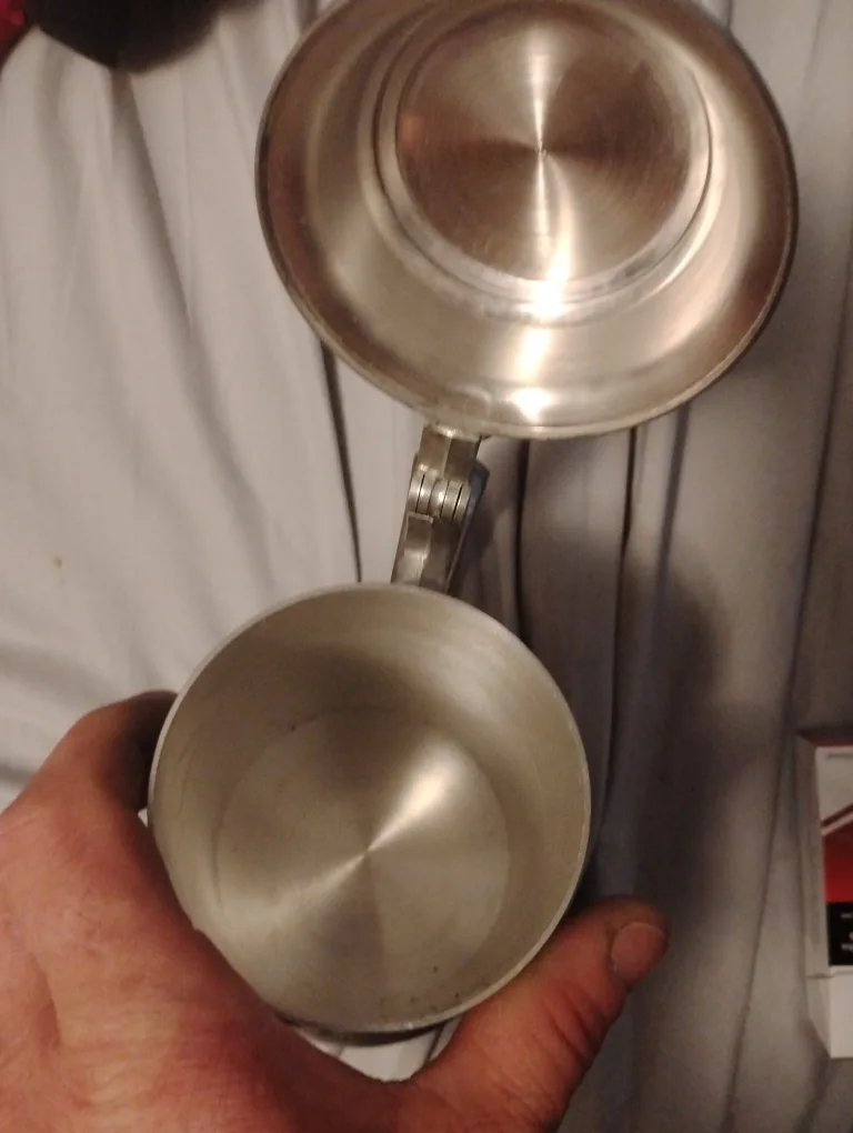 Vintage Pewter Beer Stein with Lid image indicator(5)