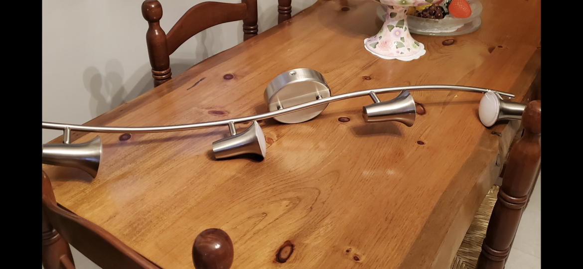 track lighting brand new, never been used