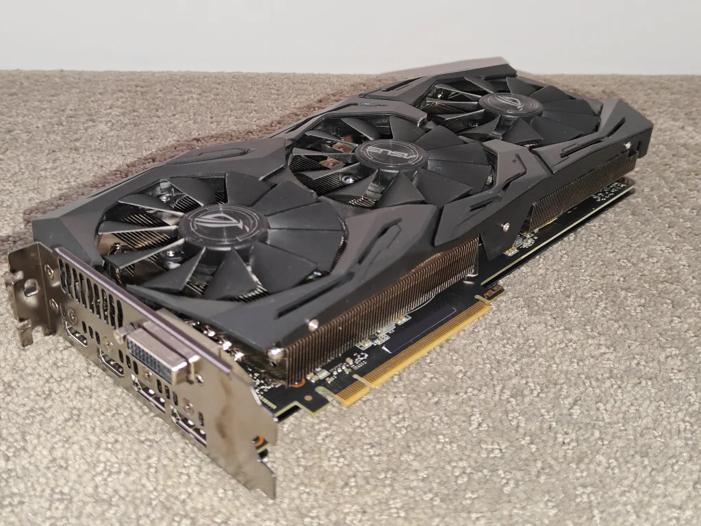 ASUS ROG GeForce GTX 1070 8GB GDDR5 Video Graphics Card GPU thumbnail