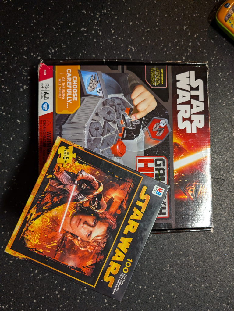 Star Wars Game & 100 Piece Puzzle