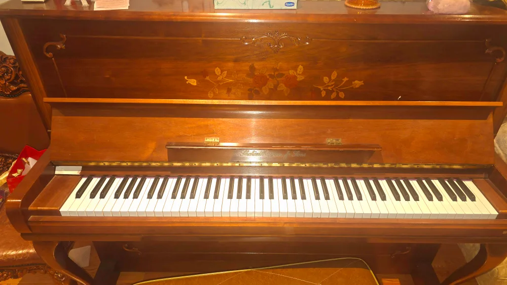 Shchied Mayerr(Young chang)Upright Piano thumbnail