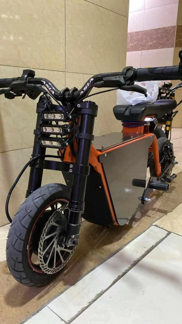 Custom Electric Scooter thumbnail