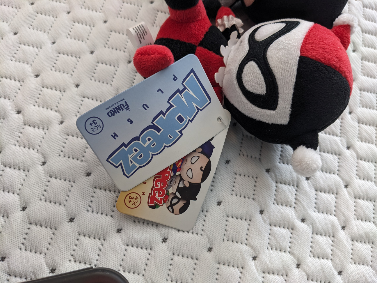 Funko DC Comics Batman & Harley Quinn Mopeez Plush - photo 2