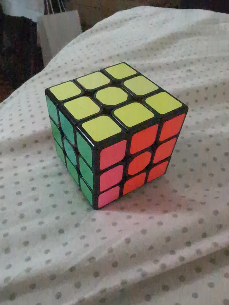 #freecycle Rubik's Cube thumbnail
