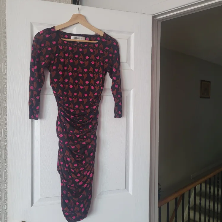 Diane von Furstenberg Dress - Size 6 thumbnail