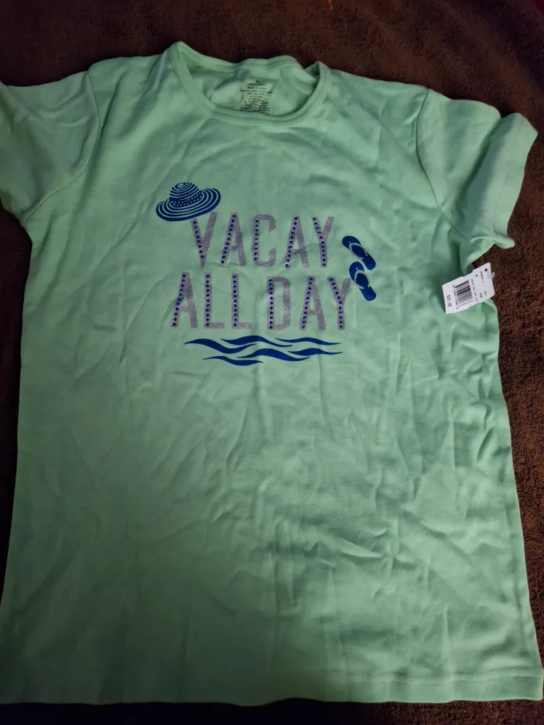 Vacay All Day T-Shirt - Size M thumbnail