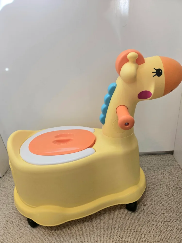 Giraffe Potty Training Seat thumbnail