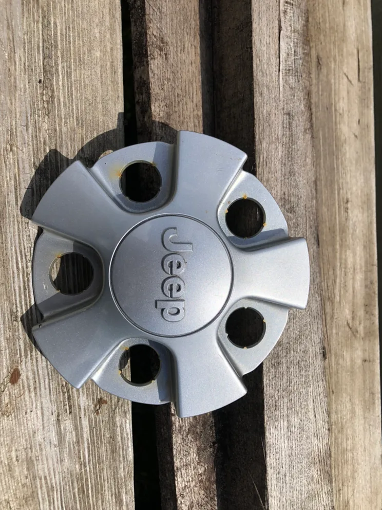 OEM Center hub Cap available for 2014-2017 Jeep Cherokee image indicator(3)