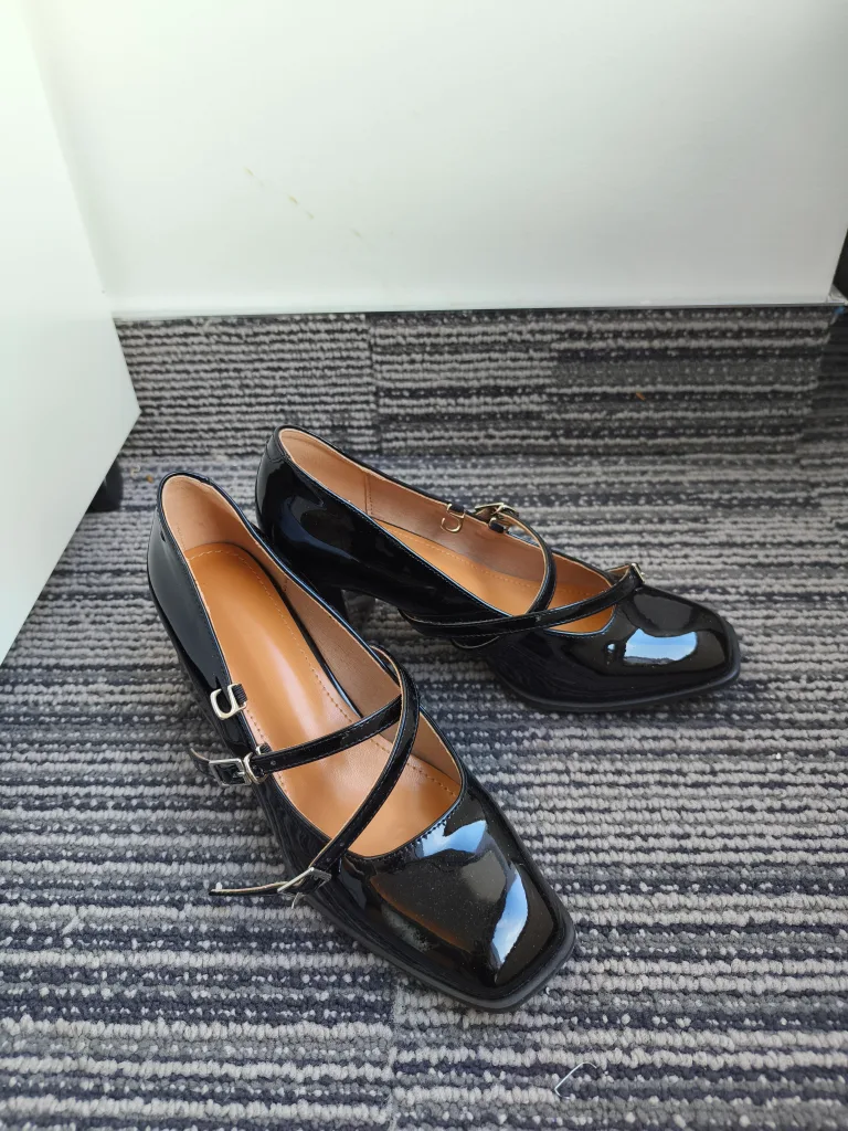 Black Mary Jane Heels thumbnail