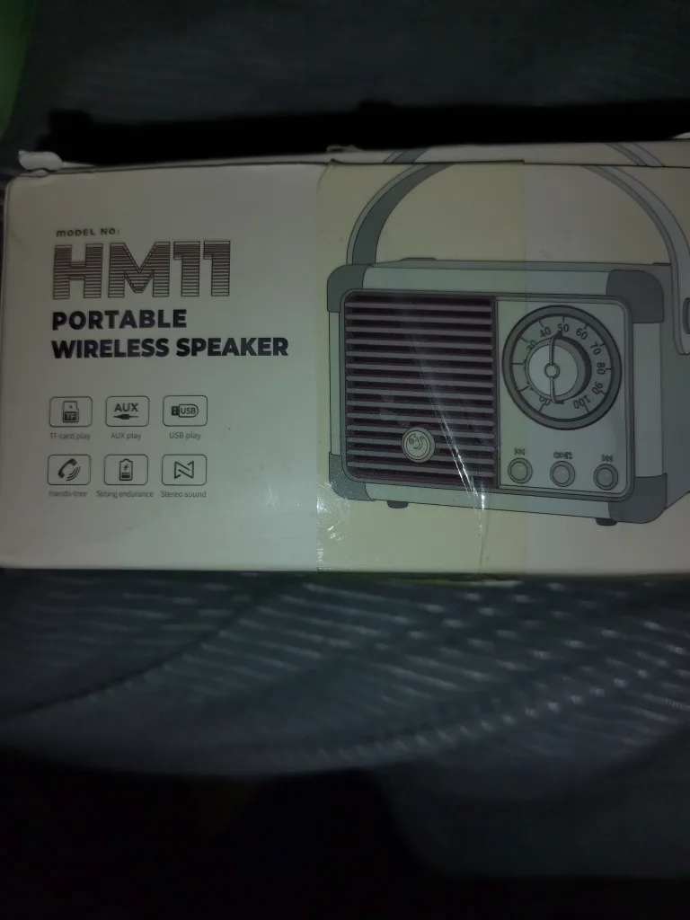 🇨🇦HM11 Portable Wireless Speaker thumbnail