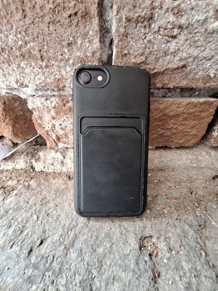 iPhone 7! 32 gb image indicator(4)