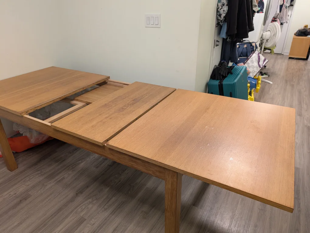 Extendable Wooden Dining Table image indicator(2)