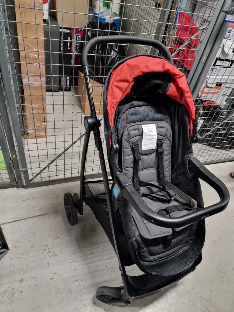 Graco Stroller - Great Condition! image indicator(2)