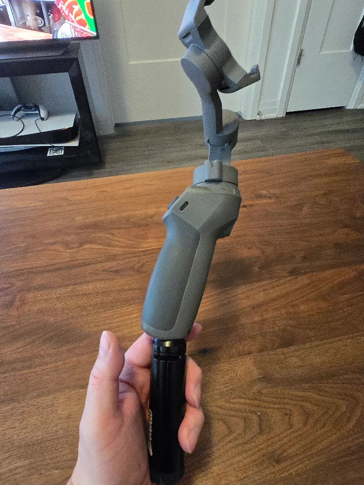 DJI Osmo Mobile 3 Smartphone Gimbal – Excellent Condition image indicator(4)