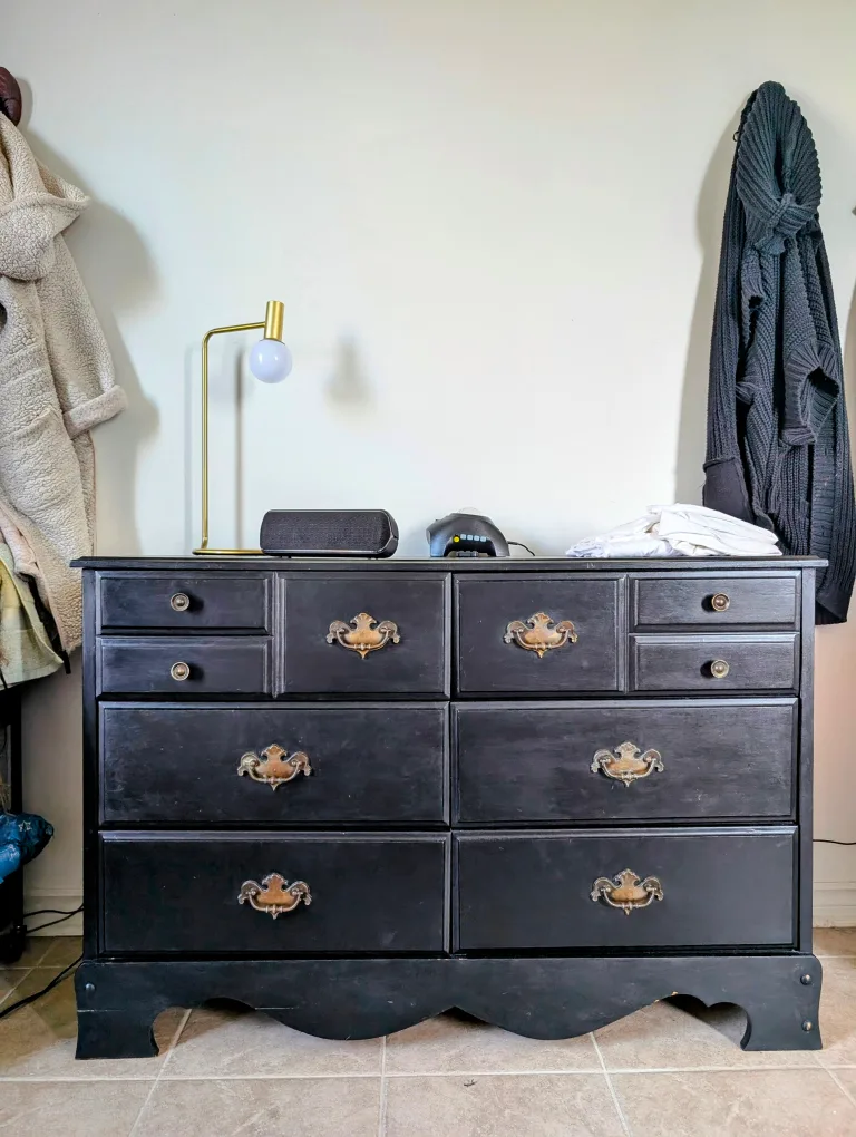 Black Dresser with 6 Drawers thumbnail