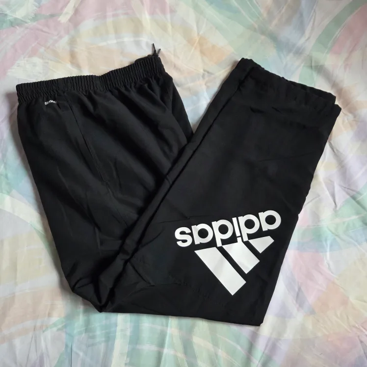 🆕🇨🇦Men's Adidas OC Black Pants thumbnail