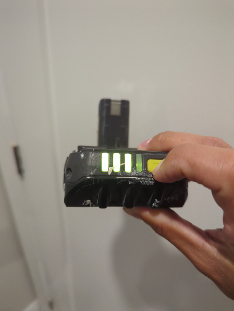 Ryobi ONE+ 18V Lithium Battery & Charger - photo 2