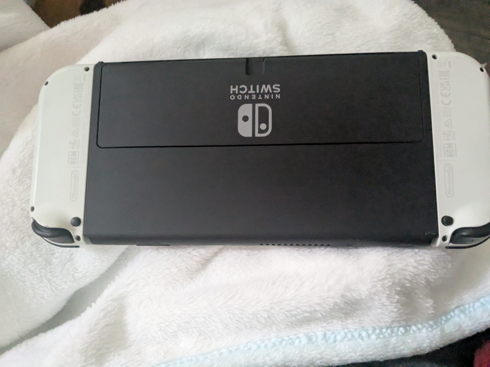 Nintendo Switch OLED Model White (Need gone) - photo 2