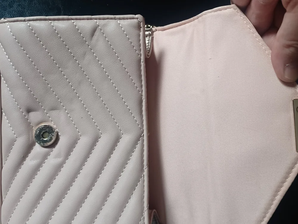 Guess Los Angeles Pink Chain Bag thumbnail