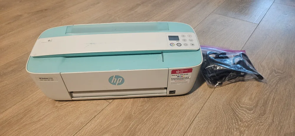 HP DeskJet 3755 All-in-One Printer thumbnail