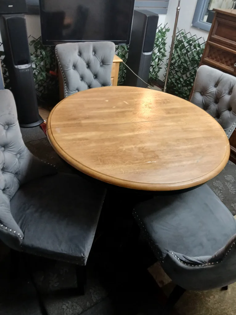 dining set 4 chears black legs image indicator(6)