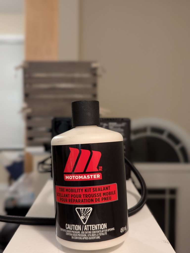 Motomaster Tire Mobility Kit - photo 2