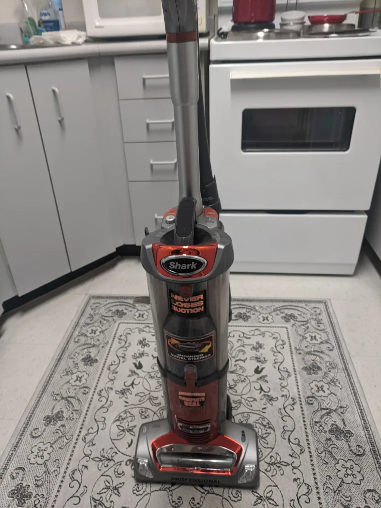 Shark Vacuum Cleaner thumbnail