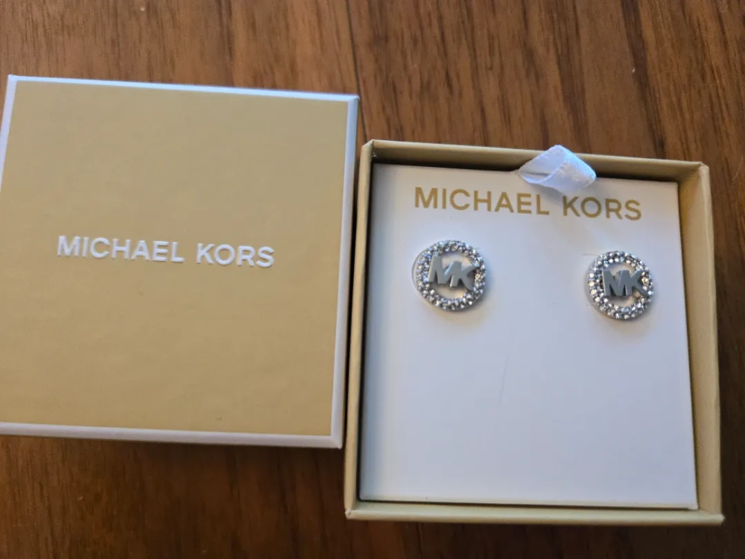 Michael Kors MKJX7323040 Rhodium Clear Silver Earrings image indicator(2)