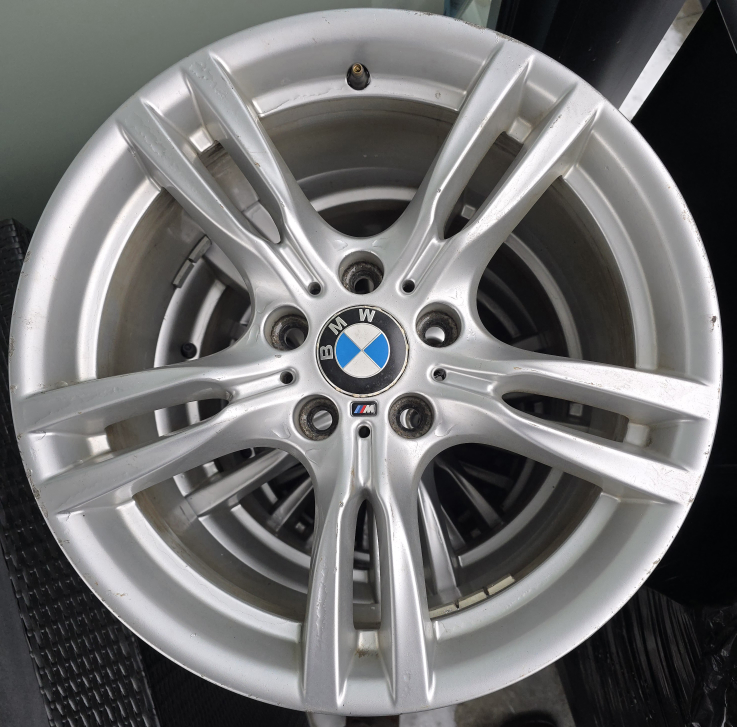 BMW M 18" Rims - Style 400M - photo 4