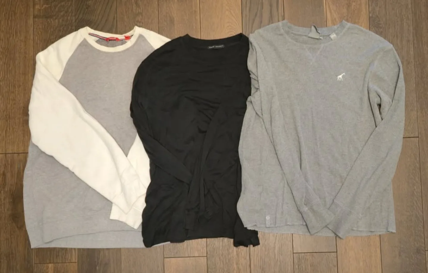 3 XL Long Sleeve Shirts – Robert Barakett, LRG, IZOD thumbnail