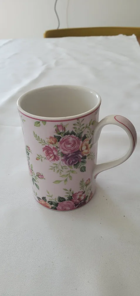 Royal Albert The Bronte Collection Helen Mug thumbnail
