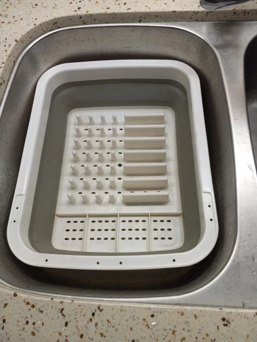 Dish Drainer- in sink thumbnail
