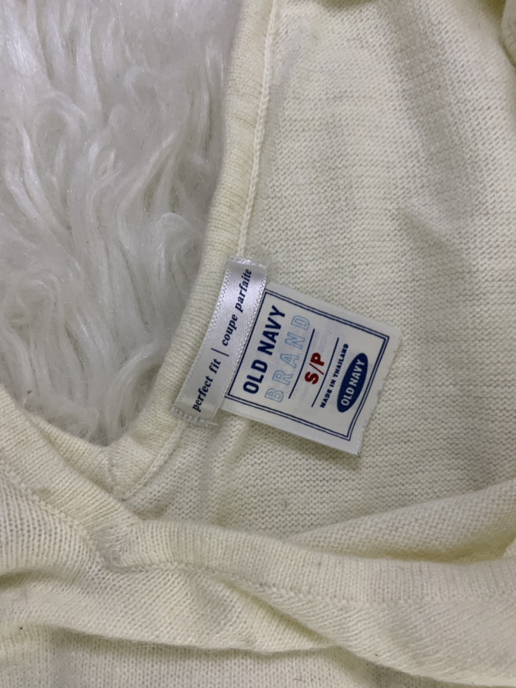 Old Navy V neck white sweater - photo 2