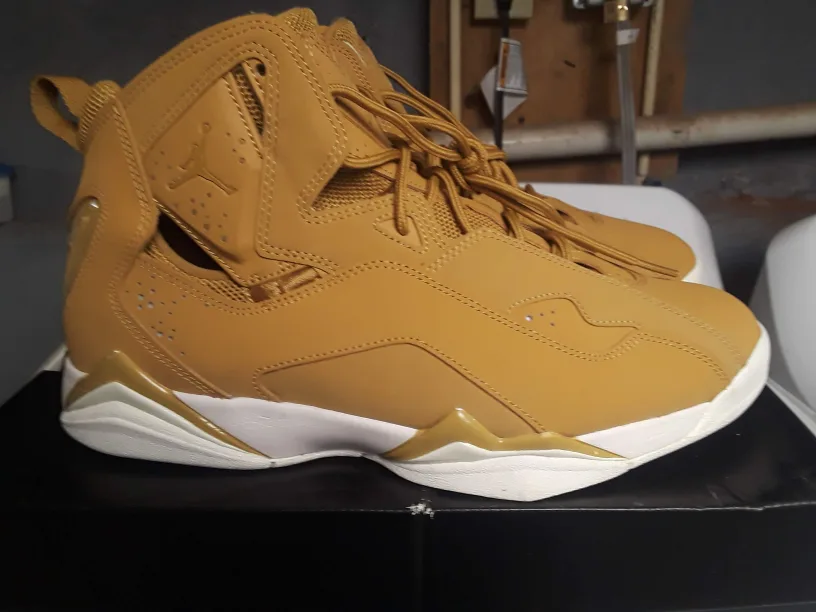 Jordan True Flight Wheat Gold Shoes, Size 11 thumbnail