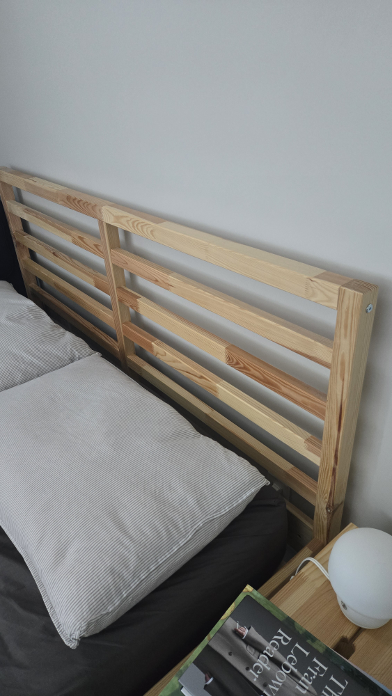 Ikea Tarva Bed Frame - Queen - photo 2
