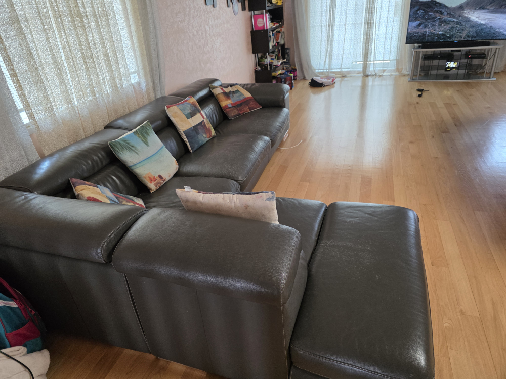 Leather Natuzi Sectional for Sale - photo 5