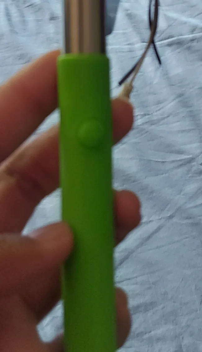 Neustar Green Selfie Stick thumbnail