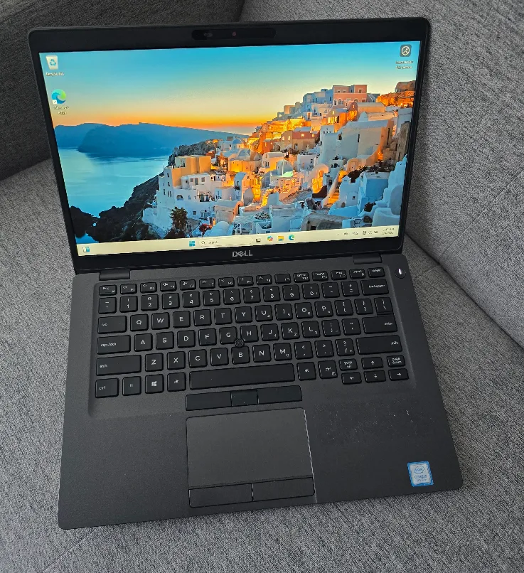 Dell Latitude 5400 -Windows 11-Touch screen -128Gb SSD -16Gb RAM thumbnail