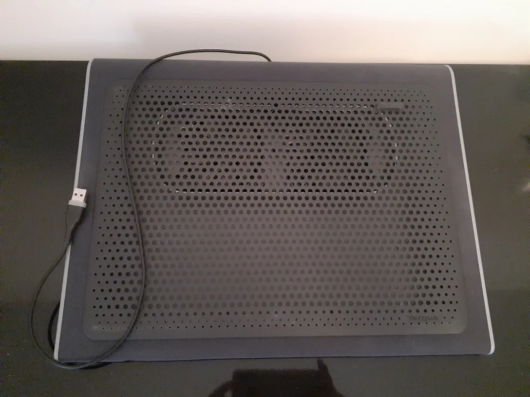 Laptop Cooling Pad thumbnail