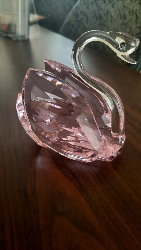BNIB Large Swarovski Crystal Swan Figurine - Pink thumbnail