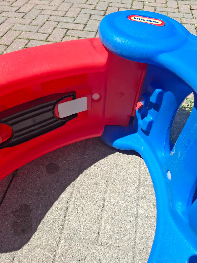 Little Tikes Red & Blue First Slide image indicator(3)