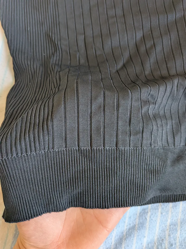 Melanie Lyne Black Sleeveless Knit Top - Size L image indicator(5)