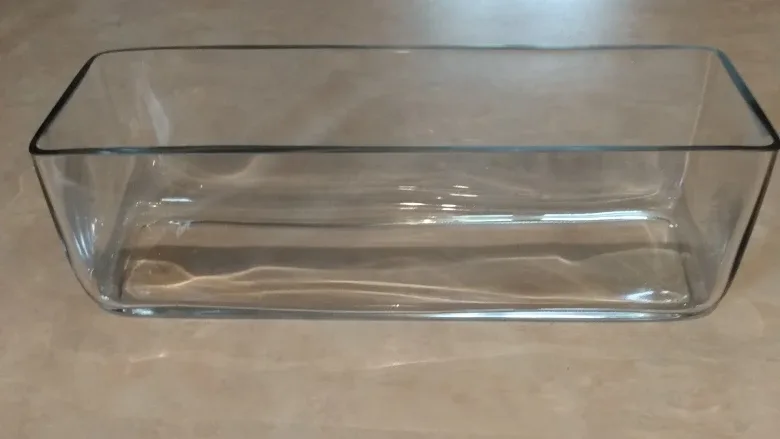 Set of two Clear Glass Rectangular Vase image indicator(3)