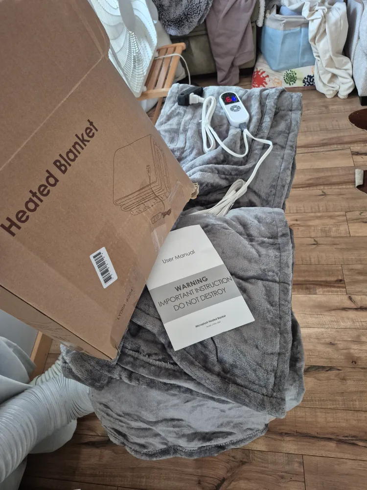 Electric Heated Blanket Twin Size 62" x 84" Gray image indicator(2)