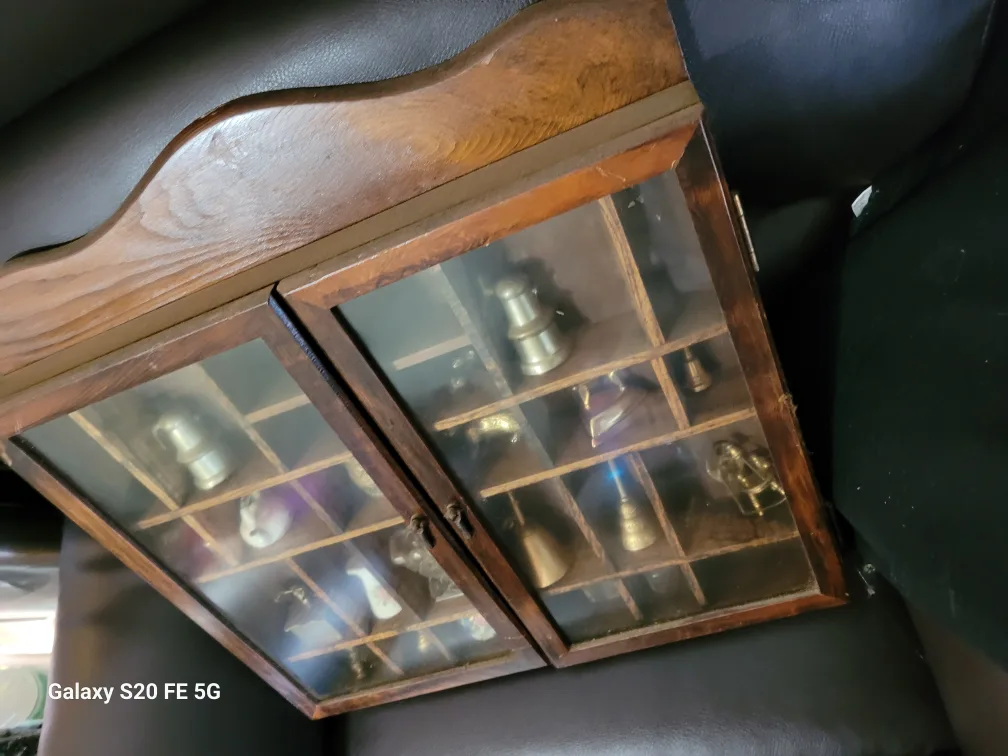Wooden Display Cabinet thumbnail